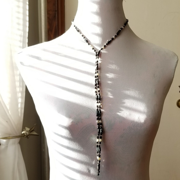 Relisted -Magnetic Hematite necklace white pearls silver - Picture 4 of 9